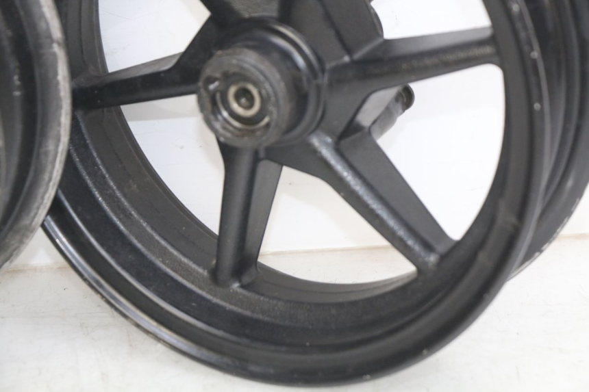 photo de PAIR OF RIMS TNT MOTOR ROMA 10' 4T 50 (2019 - 2022) - Surface and material condition