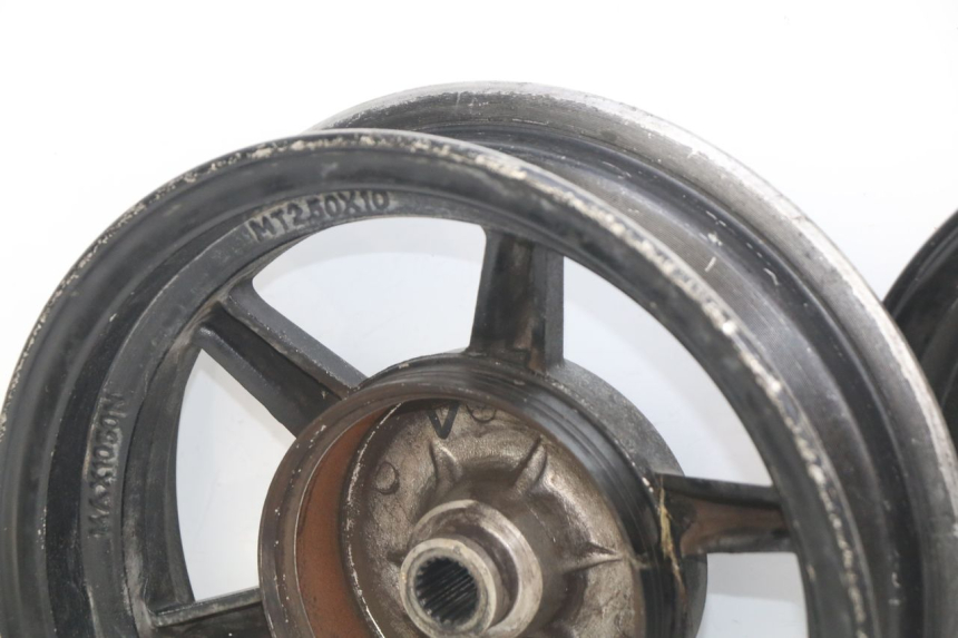 photo de PAIR OF RIMS TNT MOTOR ROMA 10' 4T 50 (2019 - 2022) - Markings and original references