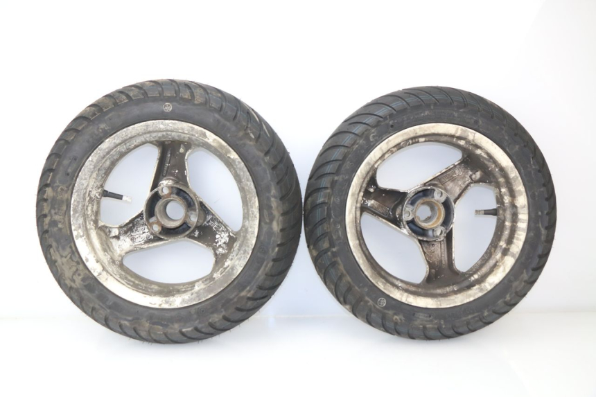 photo de RIMS PAIR PEUGEOT SPEEDFIGHT LC 50 (1996 - 2002) - Additional view of the item