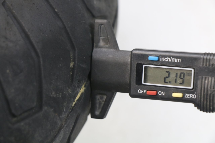 photo de RIMS PAIR YAMAHA YP MAJESTY 125 (2002 - 2006) - Zoom on usage condition