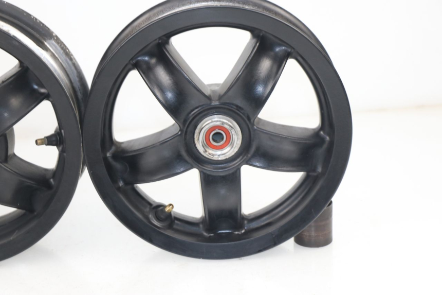 photo de RIMS PAIR PIAGGIO ZIP 2T 50 (2009 - 2019) - Component zoom