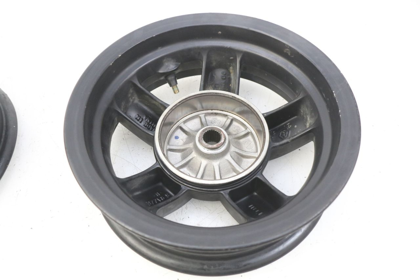 photo de PAIR OF RIMS PIAGGIO ZIP 4T 50 (2018 - 2020) - Product overview