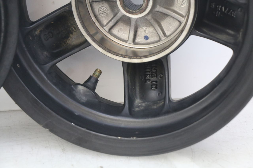 photo de PAIR OF RIMS PIAGGIO ZIP 4T 50 (2018 - 2020) - Checked used part