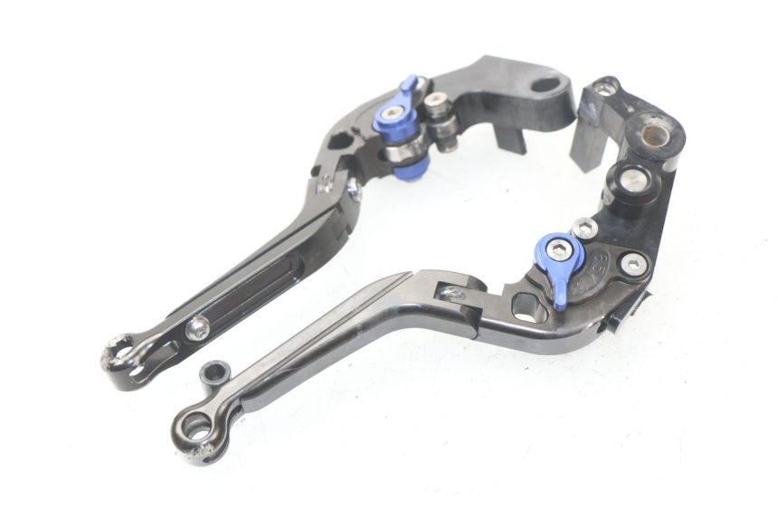 photo de BRAKE LEVER SUZUKI GSX-R GSXR 750 (2011 - 2016) - Zoom on usage condition