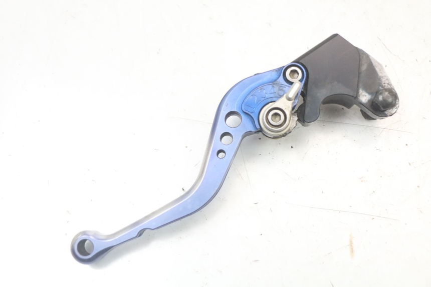 photo de BRAKE LEVER SUZUKI GSR 750 (2011 - 2017) - Technical close-up