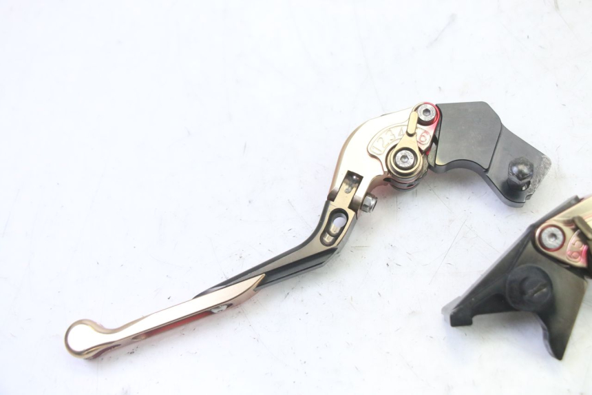 photo de BRAKE LEVER SUZUKI SV S 650 (2003 - 2009) - Component detail