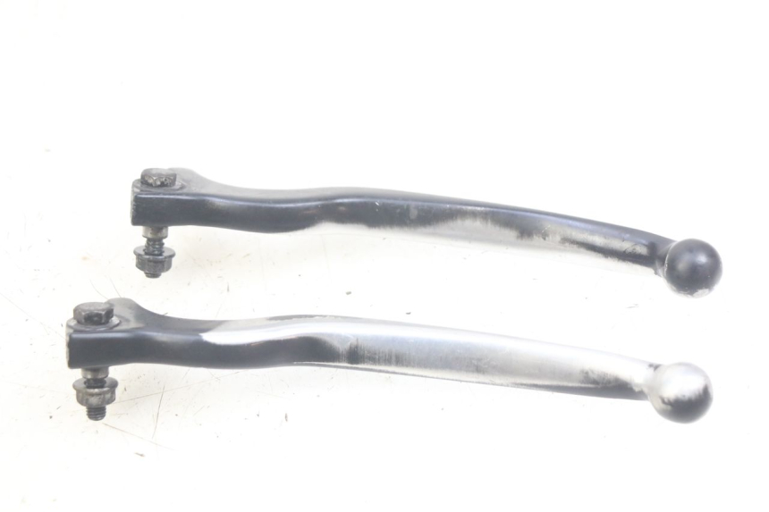 photo de BRAKE LEVER PAIR PIAGGIO XEVO - X EVO 125 (2007 - 2017) - Alternative perspective