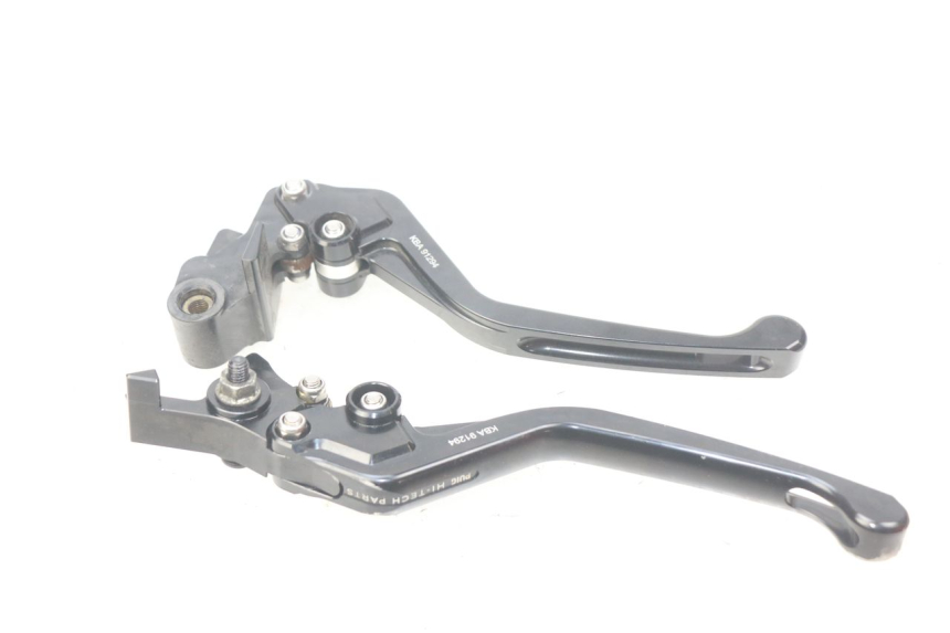 photo de BRAKE LEVER PAIR KAWASAKI Z 650 (2016 - 2019) - Technical close-up