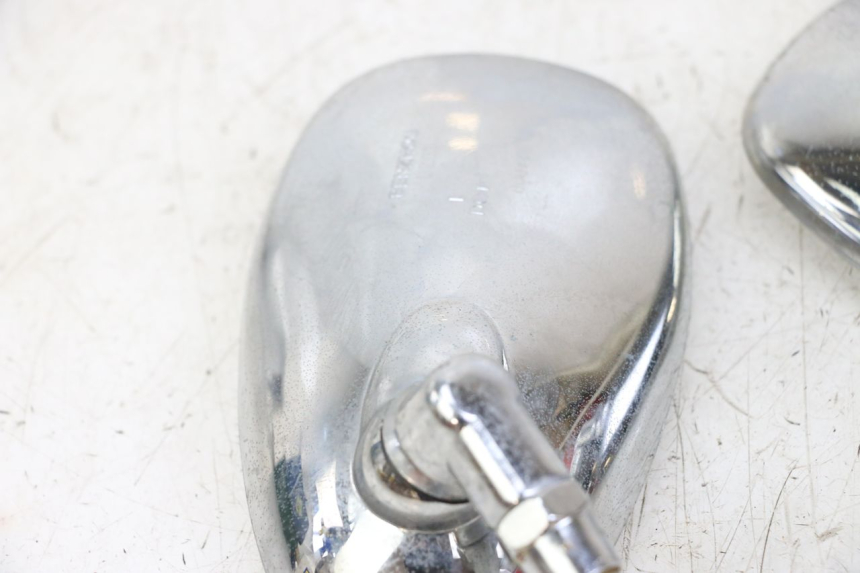 photo de MIRRORS EUROCKA RETRO 50 (2007 - 2014) - Technical close-up