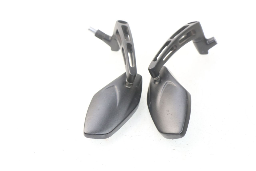 photo de MIRRORS YAMAHA FZ8 800 (2010 - 2016) - Component detail