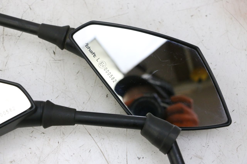 photo de MIRRORS SUZUKI GS GSE 500 (2001 - 2003) - High-resolution close-up