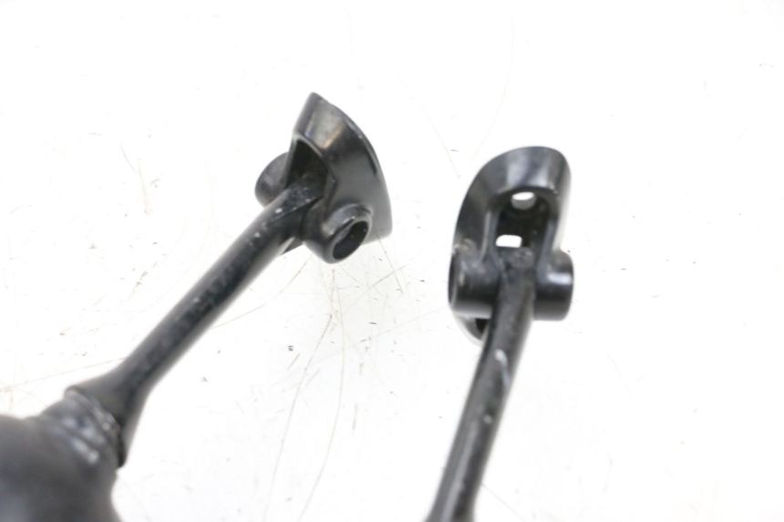 photo de MIRRORS SUZUKI GSXR GSX-R 1000 (2003 - 2004) - Fixing points details