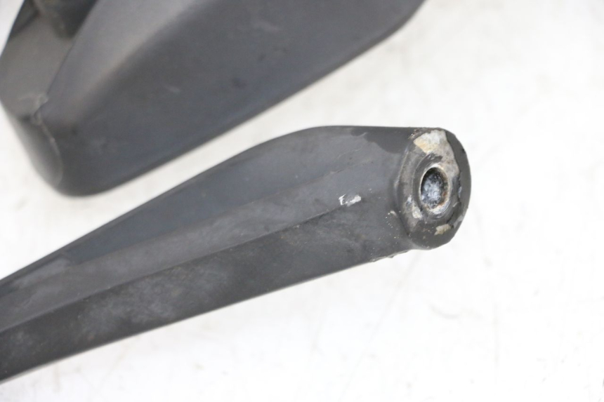 photo de MIRRORS JM MOTORS GTS 125 (2015 - 2019) - Zoom on usage condition