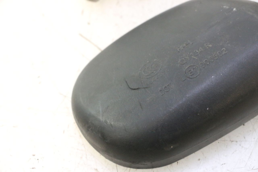 photo de MIRRORS PEUGEOT KISBEE 4T 50 (2018 - 2022) - Surface and material condition