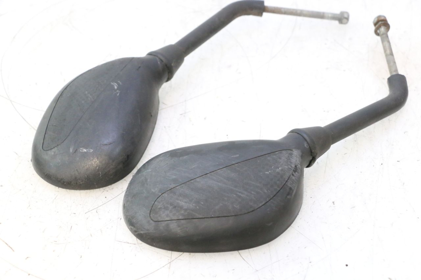 photo de MIRRORS PEUGEOT LUDIX PRO 2T 50 (2010 - 2017) - Surface and material condition