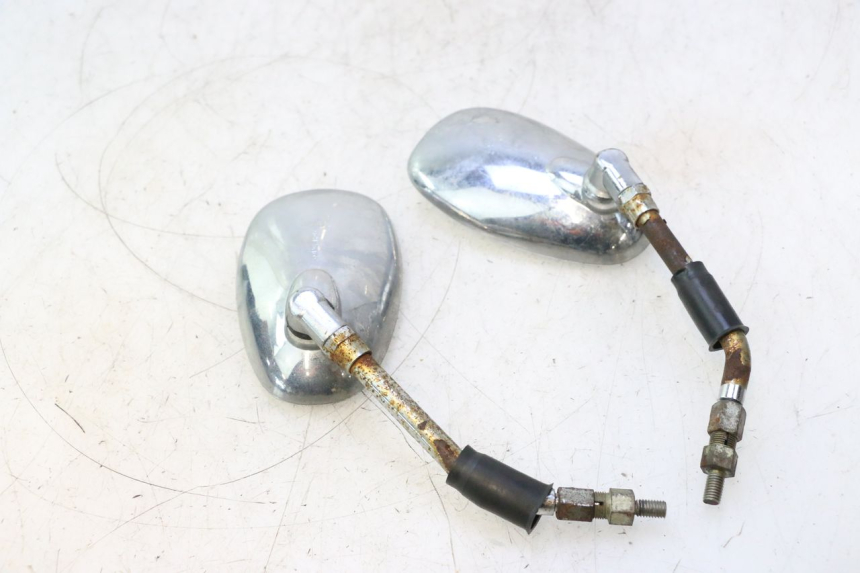 photo de MIRRORS YIYING RETRO 125 (2008 - 2018) - Component detail