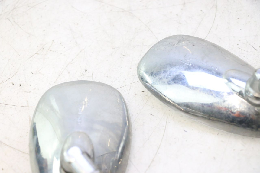 photo de MIRRORS YIYING RETRO 125 (2008 - 2018) - Alternative perspective