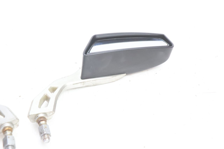 photo de MIRRORS YAMAHA XJR 1300 (1998 - 2002) - Zoom on usage condition