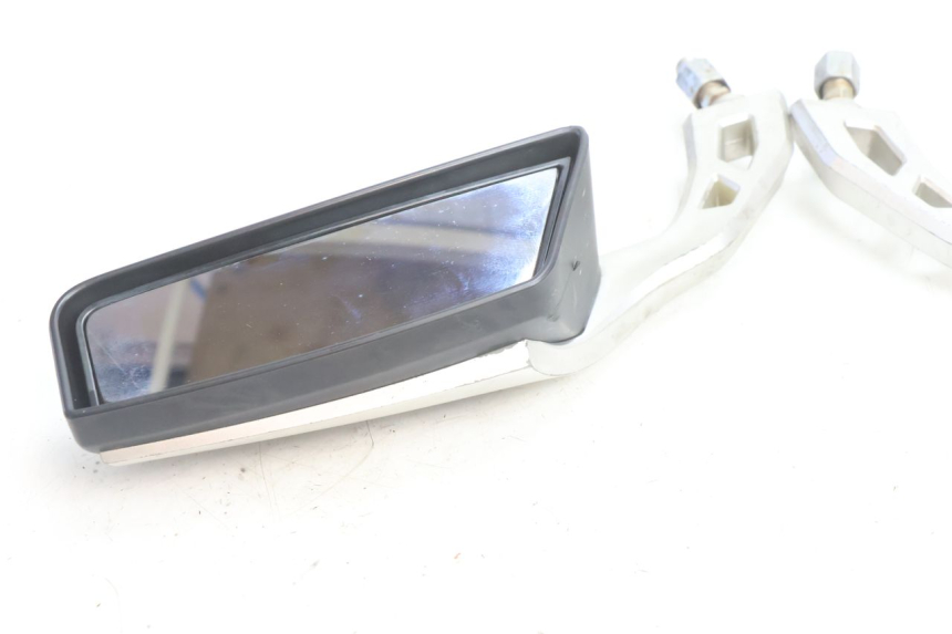 photo de MIRRORS YAMAHA XJR 1300 (1998 - 2002) - Technical close-up