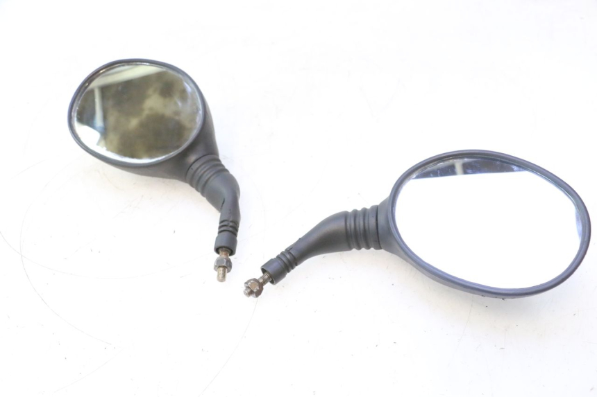 photo de MIRRORS YAMAHA YP MAJESTY 125 (1998 - 2001) - Main view