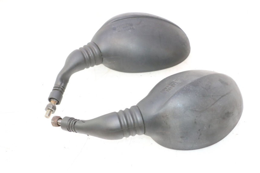 photo de MIRRORS YAMAHA YP MAJESTY 125 (1998 - 2001) - Supplementary product photo