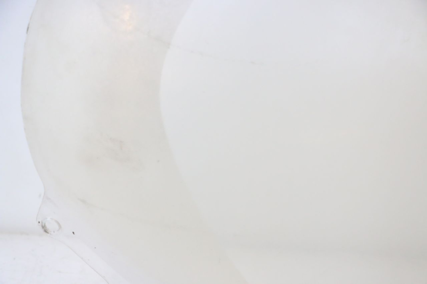 photo de WINDSCREEN SUZUKI BURGMAN 125 (2007 - 2014) - Focus on structure