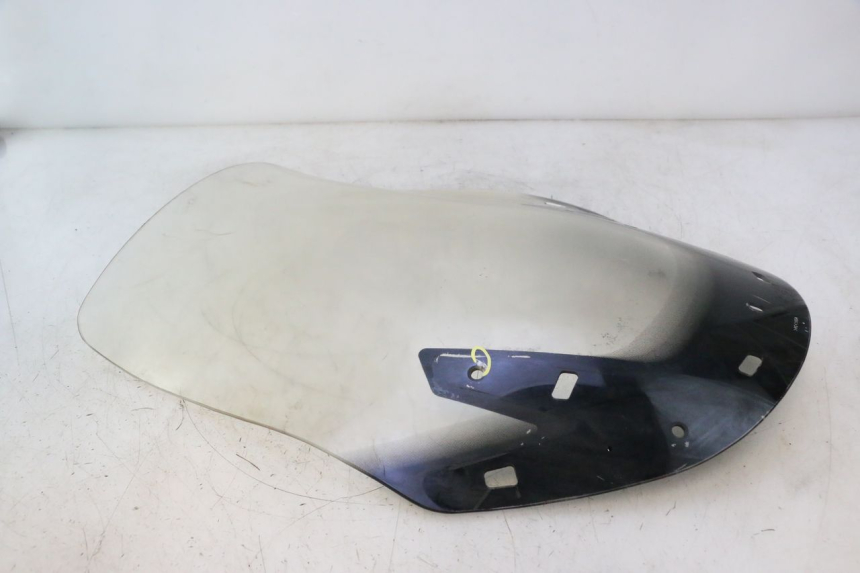 photo de WINDSCREEN SUZUKI BURGMAN EXECUTIVE ABS 650 (2006 - 2012) - Supplementary product photo