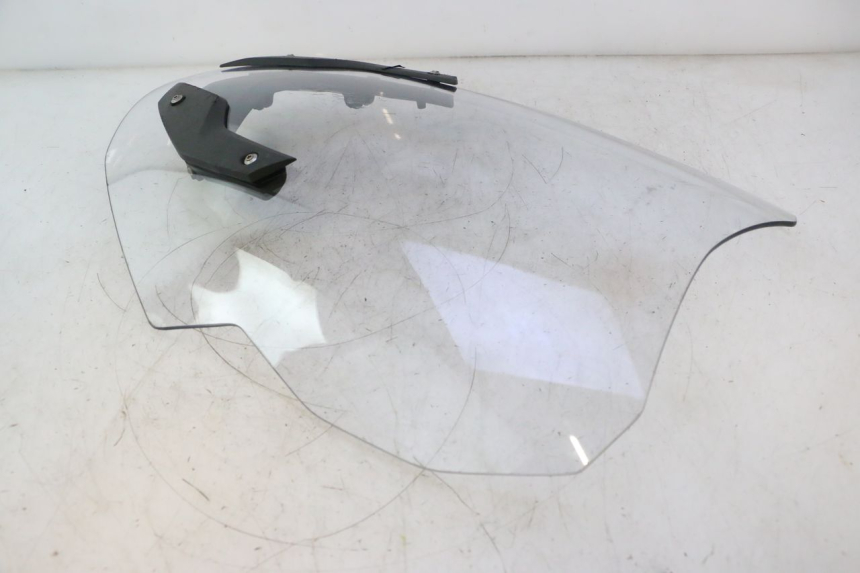 photo de WINDSCREEN BMW C SPORT 650 (2015 - 2021) - Zoom on usage condition