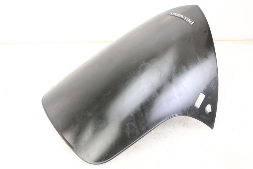 photo de WINDSCREEN PEUGEOT ELYSTAR 50 (2002 - 2014) - Distinctive features