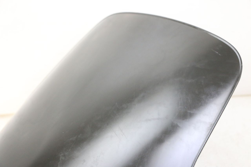 photo de WINDSCREEN PEUGEOT ELYSTAR 50 (2002 - 2014) - High-resolution close-up