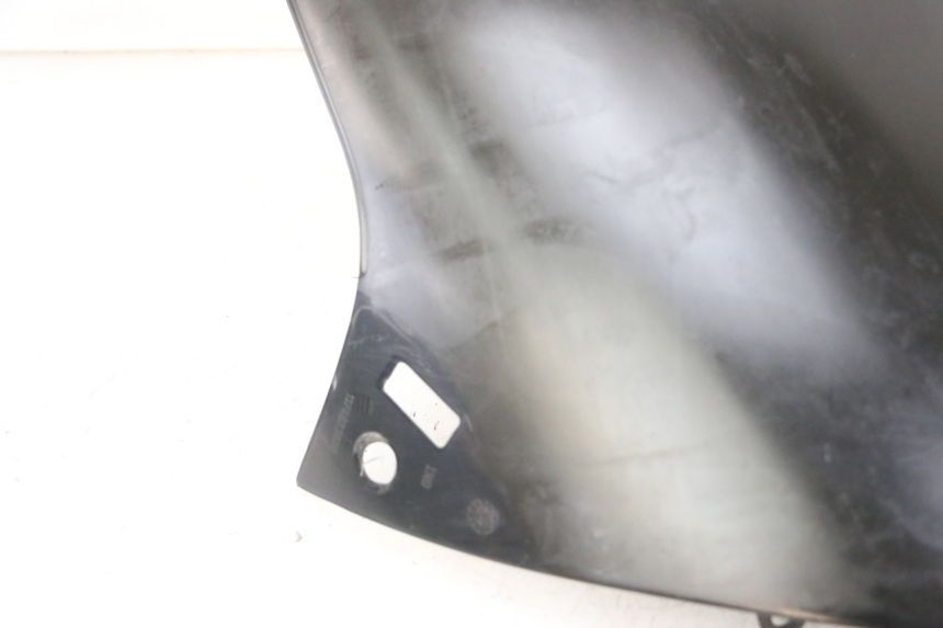 photo de WINDSCREEN PEUGEOT ELYSTAR 50 (2002 - 2014) - Focus on structure