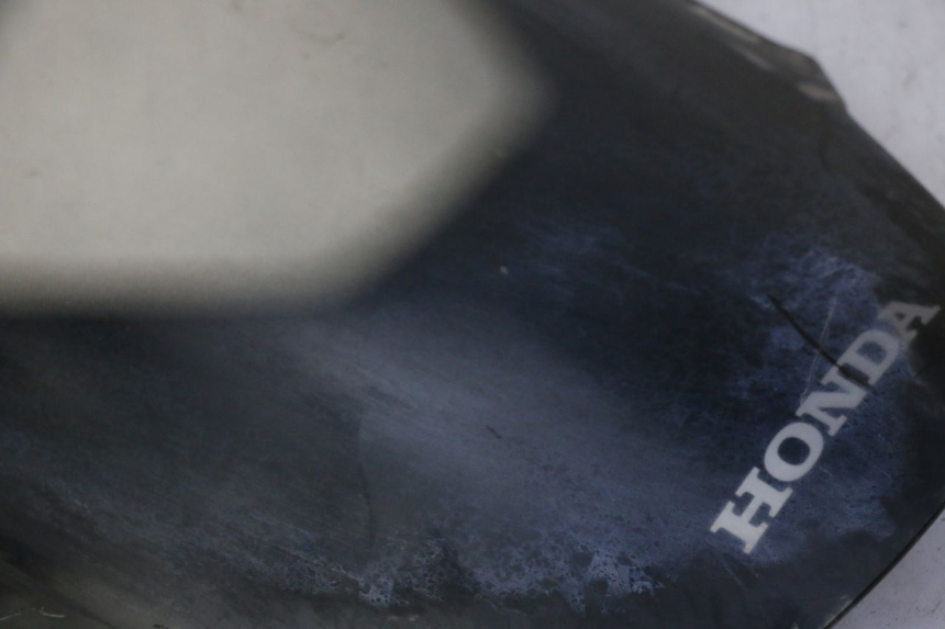 photo de WINDSCREEN HONDA FES S-WING SWING ABS 125 (2007 - 2015) - Fixing points details