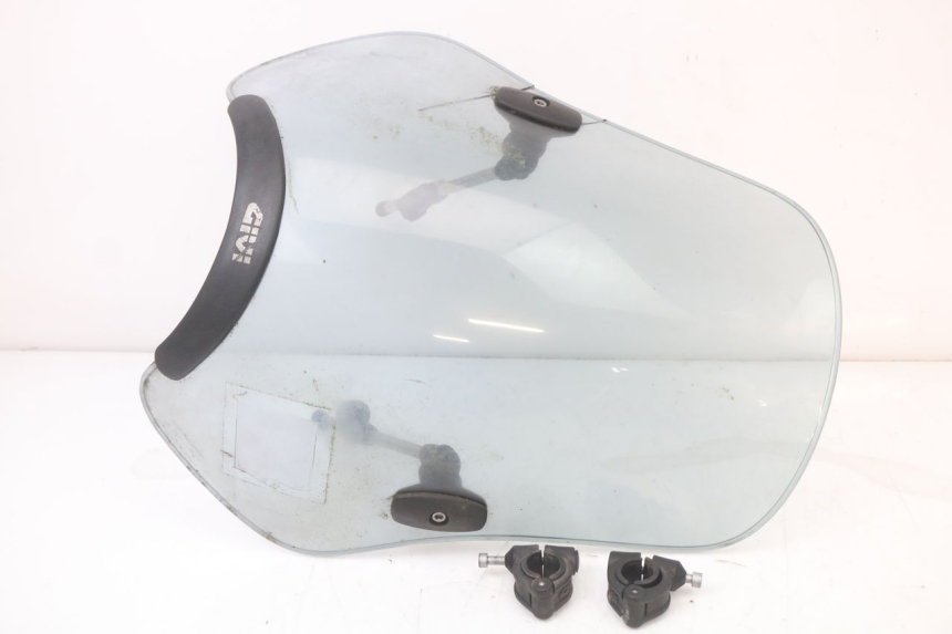 photo de WINDSCREEN SUZUKI GN 125 (1997 - 2000) - Component detail