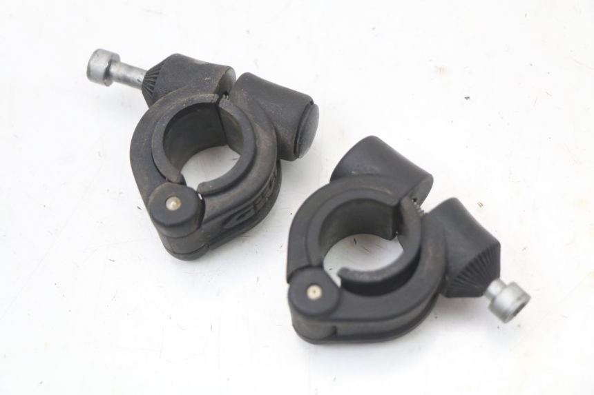 photo de WINDSCREEN SUZUKI GN 125 (1997 - 2000) - Surface and material condition