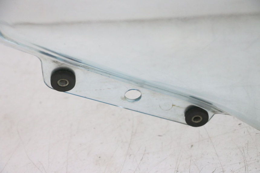 photo de WINDSCREEN PIAGGIO MP3 LT 400 (2007 - 2012) - Supplementary product photo