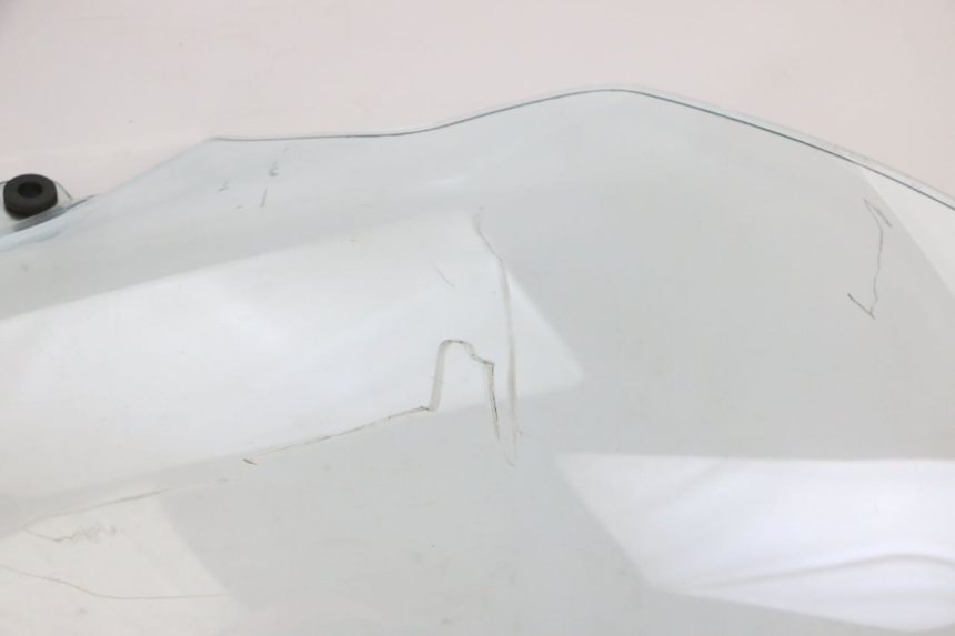 photo de WINDSCREEN PIAGGIO MP3 500 (2011 - 2015) - Distinctive features