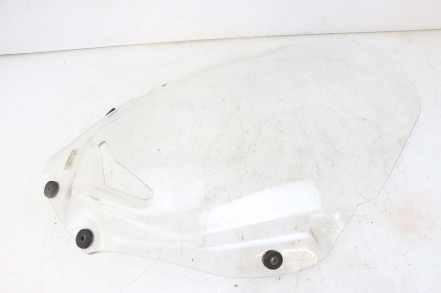 photo de WINDSCREEN PEUGEOT SATELIS COMPRESSOR K15 125 (2006 - 2009) - Technical close-up