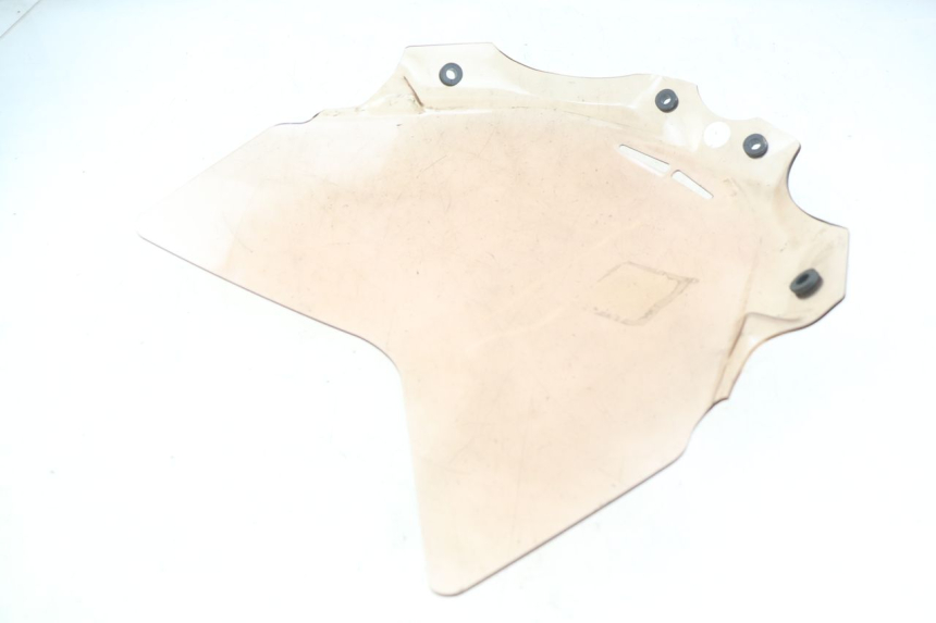 photo de WINDSCREEN PEUGEOT SATELIS 125 (2010 - 2012) - Technical close-up