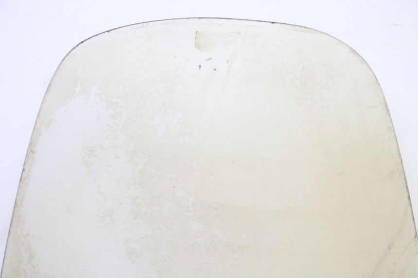 photo de WINDSCREEN PIAGGIO SUPER LX 125 (2000 - 2003) - Component detail