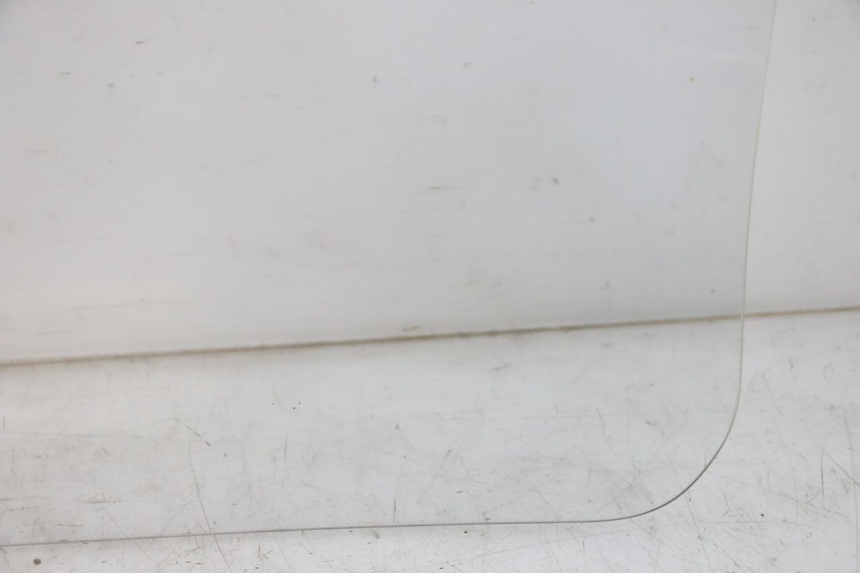 photo de WINDSCREEN SUZUKI BURGMAN 125 (2018 - 2021) - Additional view of the item