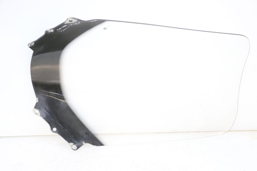 photo de WINDSCREEN SUZUKI BURGMAN 125 (2015 - 2017) - Technical close-up