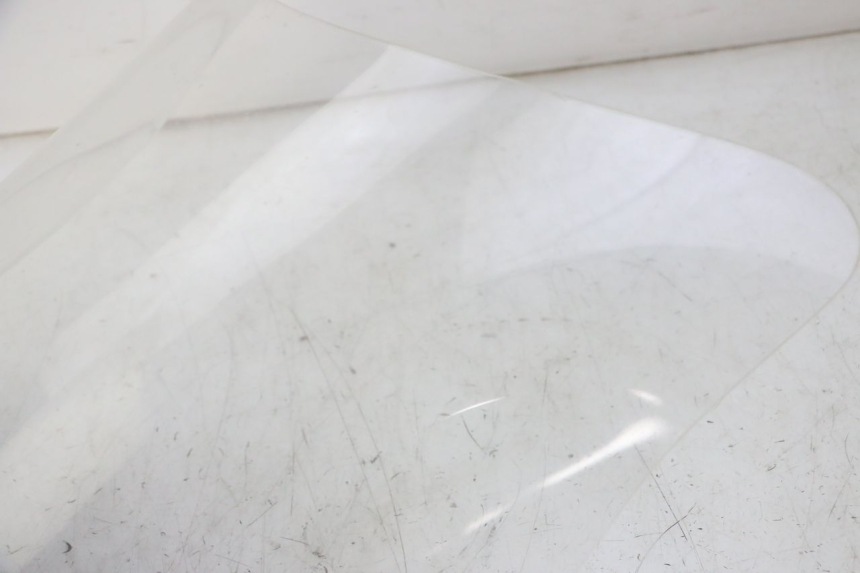 photo de WINDSCREEN YAMAHA TDM ABS 900 (2002 - 2014) - Technical close-up