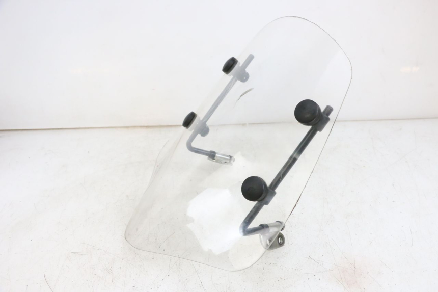 photo de WINDSHIELD BEELINE VELOCE 4T 50 (2011 - 2020) - Distinctive features