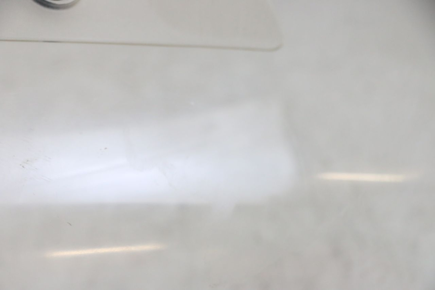 photo de WINDSCREEN KAWASAKI VERSYS ABS 650 (2015 - 2018) - Component zoom