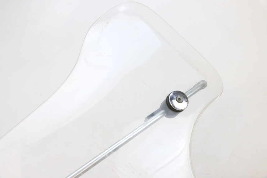photo de WINDSCREEN PIAGGIO VESPA GTS SUPER IE 125 (2009 - 2016) - Component detail
