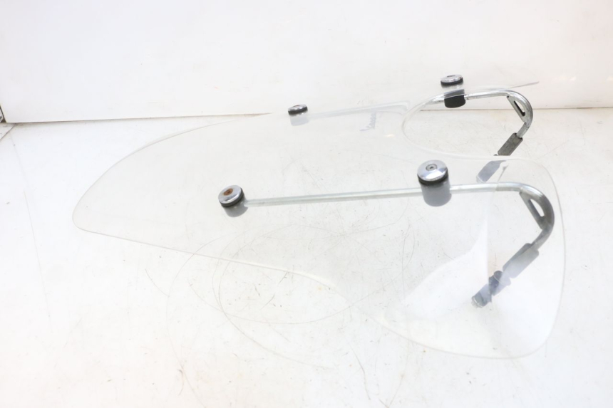 photo de WINDSCREEN PIAGGIO VESPA GTS SUPER IE 125 (2009 - 2016) - Component zoom