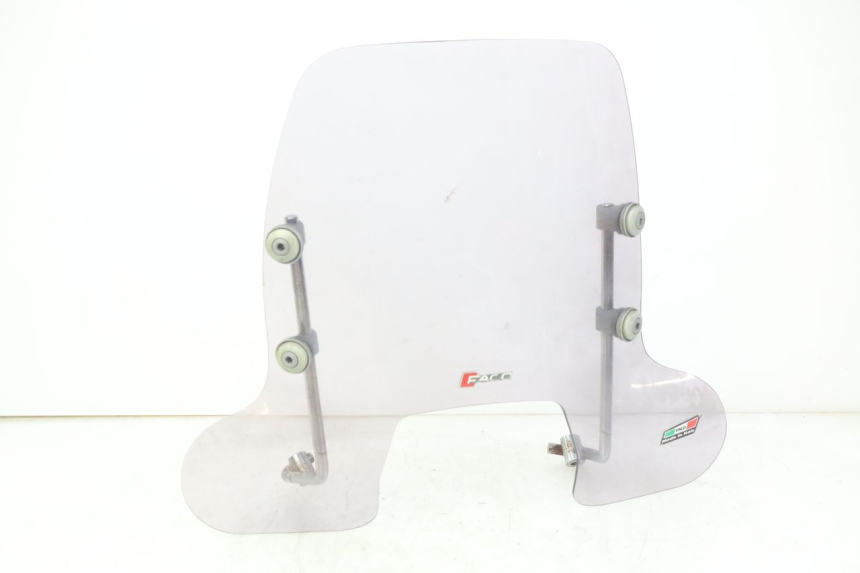 photo de WINDSCREEN PIAGGIO VESPA SPRINT 2T 50 (2014 - 2018) - Main view