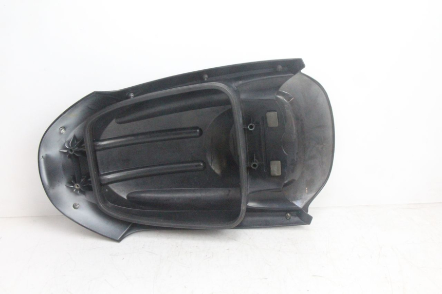photo de WINDSCREEN YAMAHA WAVE RUNNER GP R 1200 (2000 - 2003) - Checked used part
