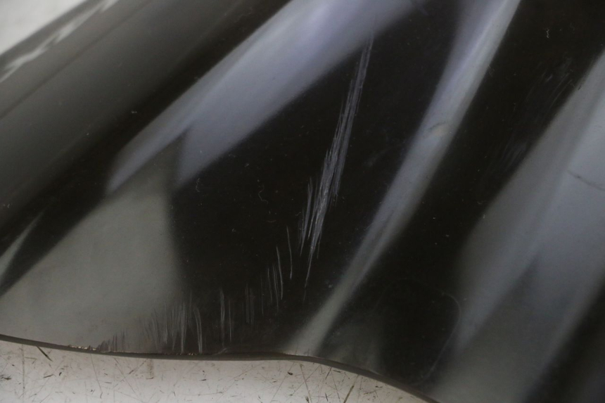 photo de WINDSCREEN YAMAHA X-MAX XMAX 125 (2010 - 2013) - Detailed visual inspection