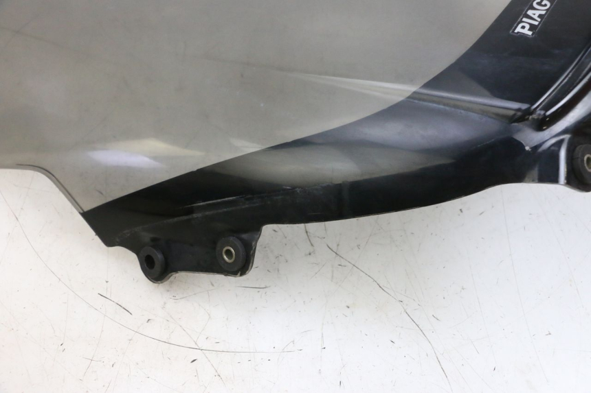 photo de WINDSCREEN PIAGGIO X8 125 (2004 - 2007) - Zoom on usage condition
